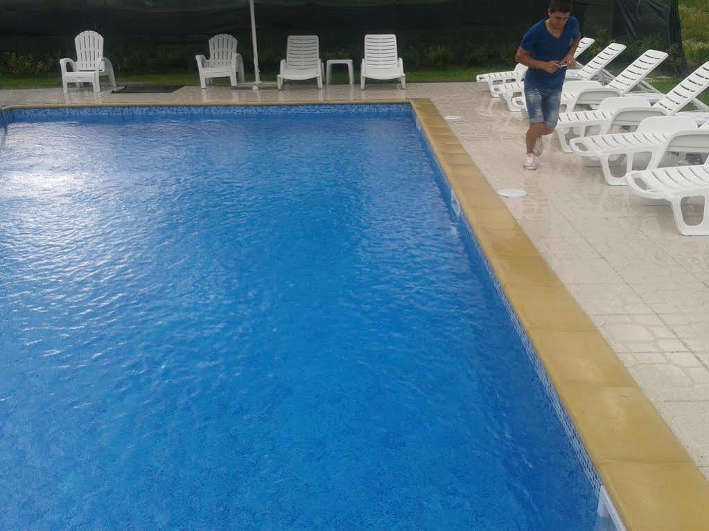 אוגניאנובו Elegance Spa Hotel מראה חיצוני תמונה