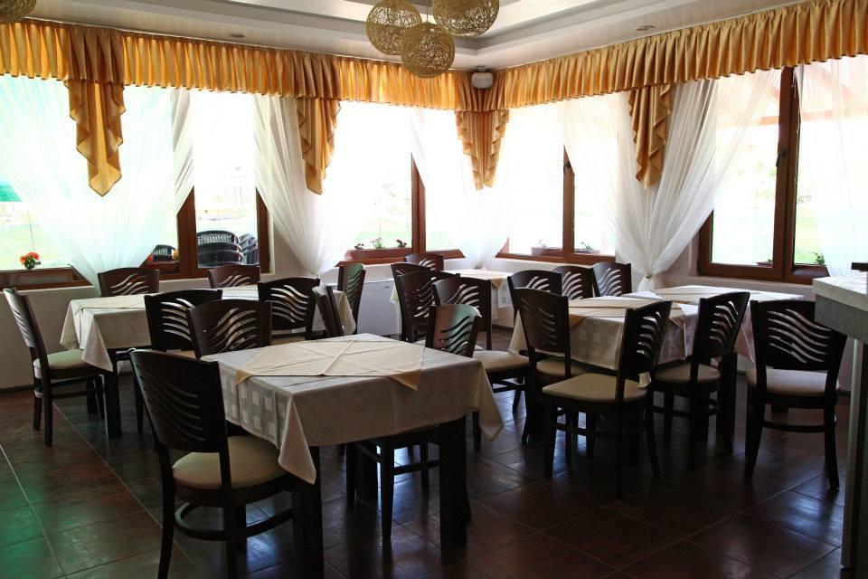 אוגניאנובו Elegance Spa Hotel מראה חיצוני תמונה