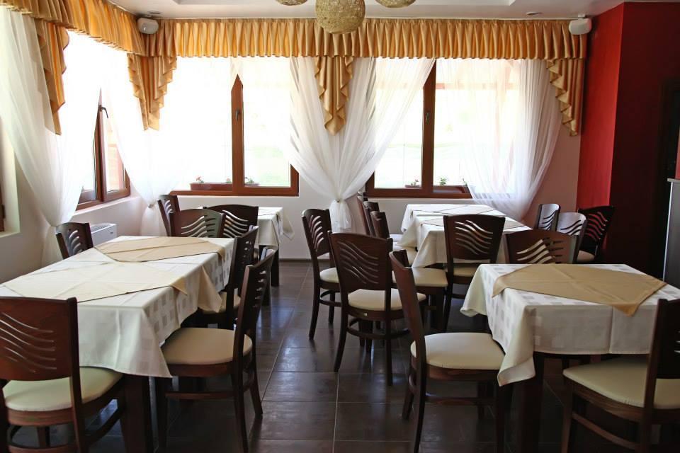 אוגניאנובו Elegance Spa Hotel מראה חיצוני תמונה